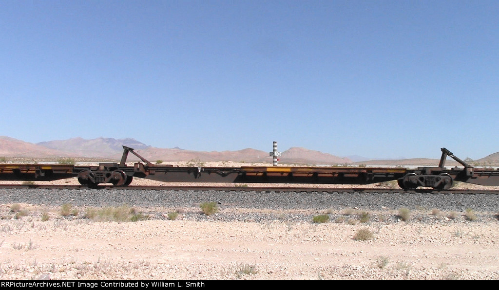 EB Manifest Frt at Erie NV W-Pshr -67